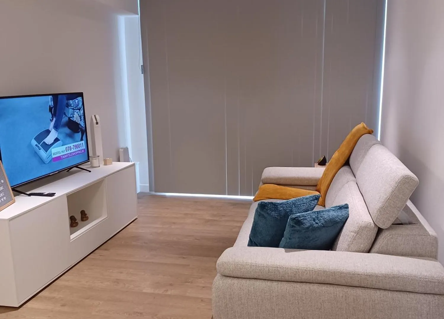Modern 1-Bedroom Apartment With Sea View In Ostend T92